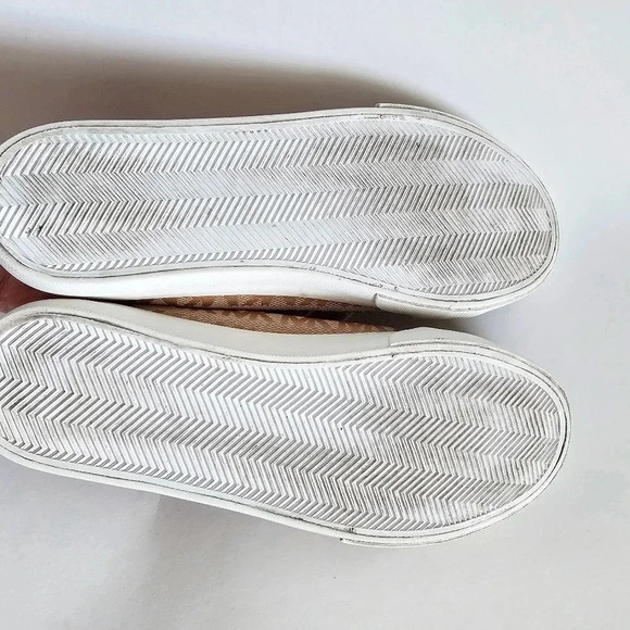 Michael kors Ashanti Tan canvas logo sneakers  girl's Size 4 youth shoes - Picture 8 of 12